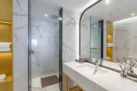 Tiancheng Central Coast Seaview Hotel Sanya - 37