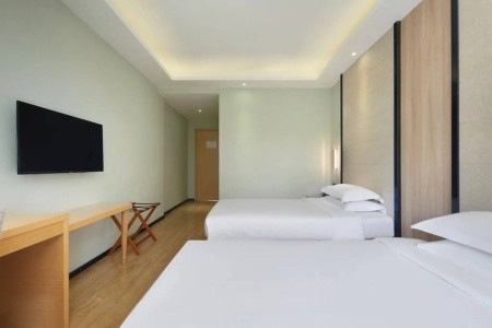 Blue Sea Silver Beach Hotel - 14