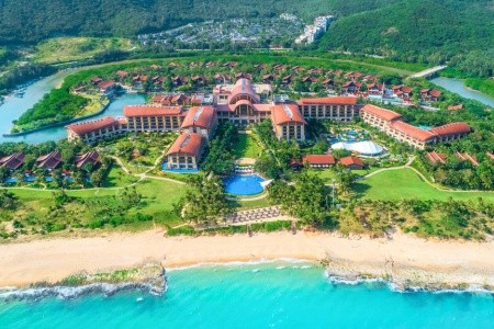 The St. Regis Yalong Bay Resort (Sanya) - 32