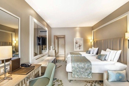 Turecko Antalya Titanic Beach Lara (Ex.