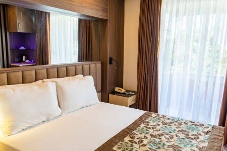 Turecko Kemer Fame 7 dňový pobyt All Inclusive Letecky Letisko: Praha July 2026 ( 9/07/26-15/07/26)