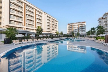 Greenwood Suites Resort - 30