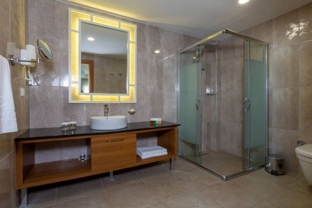 Greenwood Suites Resort - 39