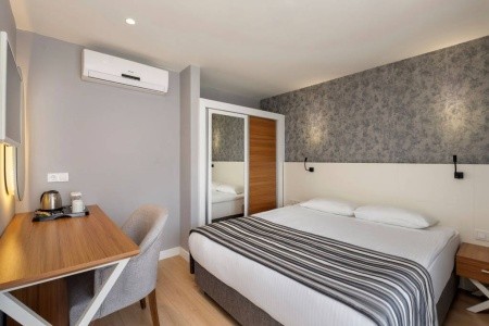 Greenwood Suites Resort - 42