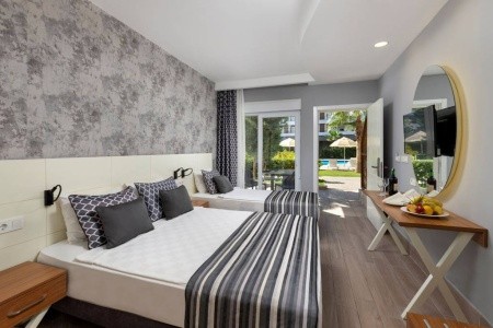 Greenwood Suites Resort - 45