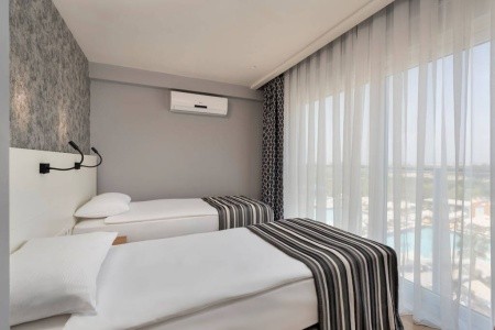 Greenwood Suites Resort - 48