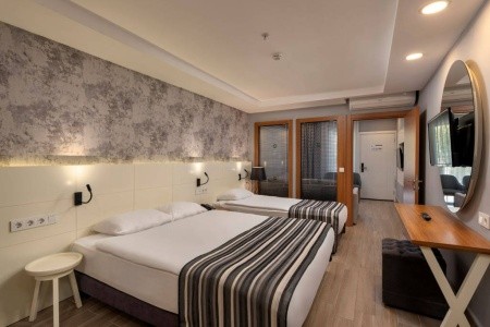 Greenwood Suites Resort - 53