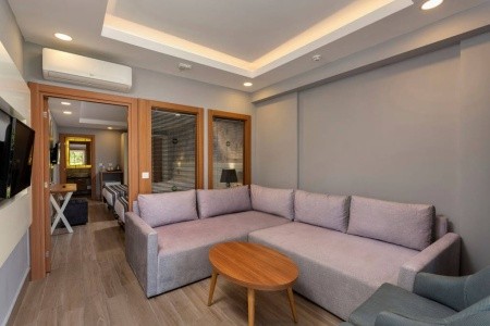 Greenwood Suites Resort - 54