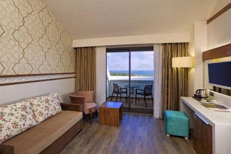 Turecko Side Luna Blanca Resort 8 dňový pobyt Ultra All inclusive Letecky Letisko: Praha June 2026 (25/06/26- 2/07/26)