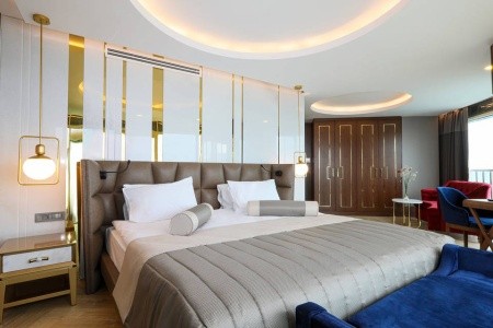 Sherwood Exclusive Lara (Ex. Breezes) - 62