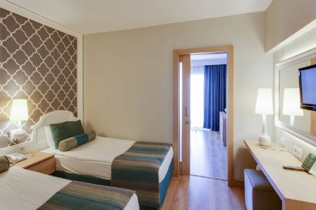 Sherwood Exclusive Lara (Ex. Breezes) - 67