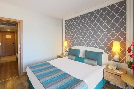 Sherwood Exclusive Lara (Ex. Breezes) - 68