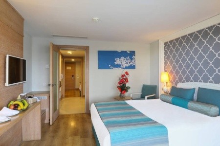 Sherwood Exclusive Lara (Ex. Breezes) - 69