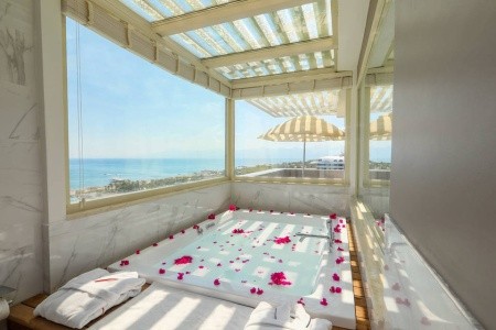 Sherwood Exclusive Lara (Ex. Breezes) - 81