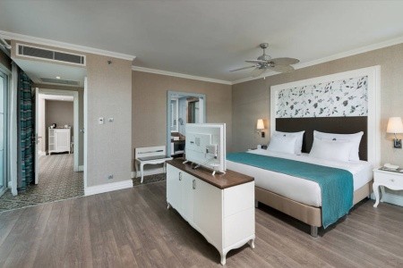 Rubi Platinum Spa Resort & Suites - 82