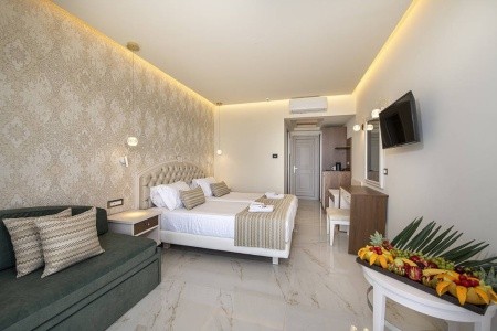 Vantaris Luxury Beach Resort - 33