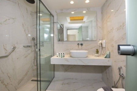 Vantaris Luxury Beach Resort - 44