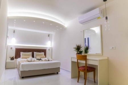 Camelot Royal Beds - 17