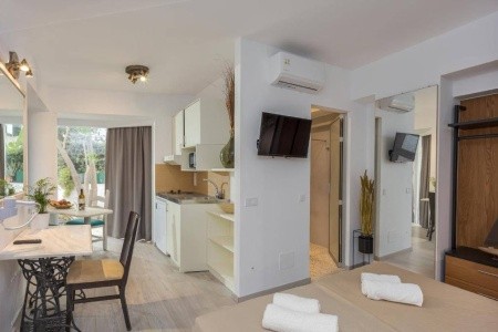 Camelot Royal Beds - 19