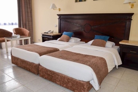 Cataract Resort - 39