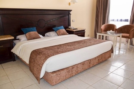 Cataract Resort - 45