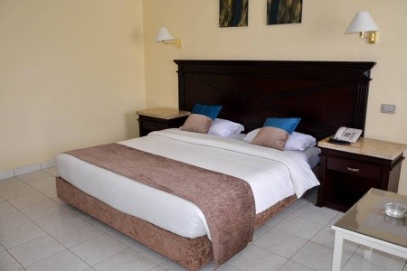 Cataract Resort - 49