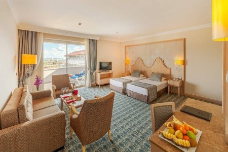 Turecko Turecká riviéra Starlight Resort (Ex.starlight Convention Center) 8 dňový pobyt Ultra All inclusive Letecky Letisko: Praha July 2026 ( 8/07/26-15/07/26)