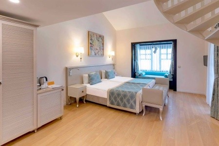 Turecko Turecká riviéra Starlight Resort (Ex.starlight Convention Center) 8 dňový pobyt Ultra All inclusive Letecky Letisko: Praha July 2026 ( 8/07/26-15/07/26)