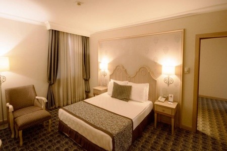 Turecko Turecká riviéra Starlight Resort (Ex.starlight Convention Center) 8 dňový pobyt Ultra All inclusive Letecky Letisko: Praha July 2026 ( 8/07/26-15/07/26)