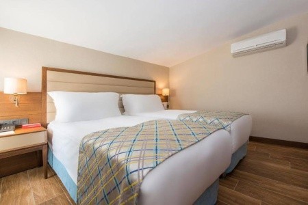 Ramada Plaza By Wyndham Antalya - 36