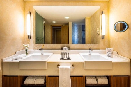 Kempinski The Dome - 62