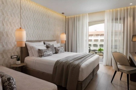 Theartemis Palace - 56