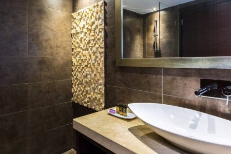 Theartemis Palace - 60