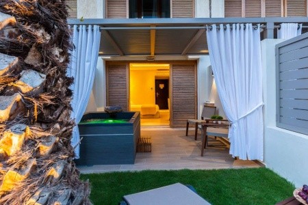 Theartemis Palace - 61