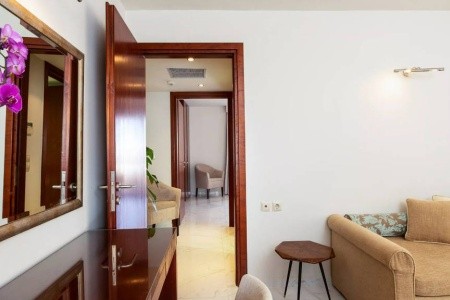 Theartemis Palace - 70