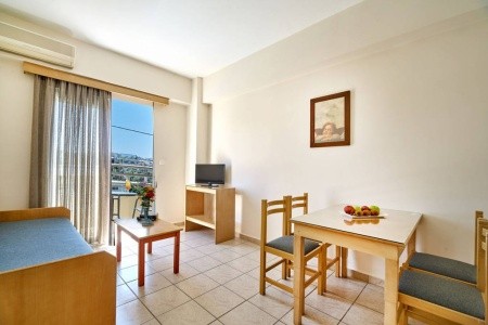 Veronica Apartments - 11