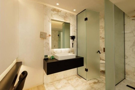 Kahlua Sea View Suites - 36