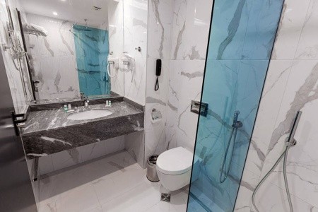 Best Western Plus Premium Inn & Casino - 26