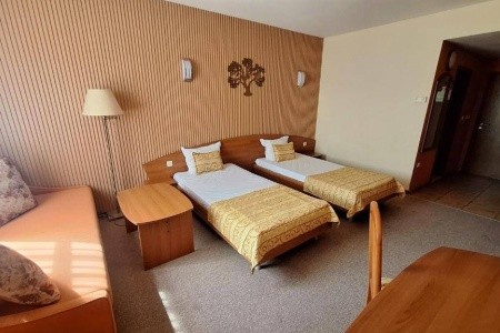 Estreya Palace & Residence - 37