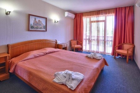 Estreya Residence - 37