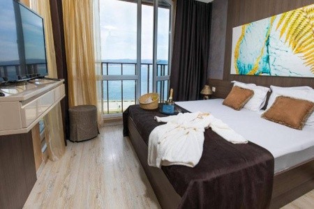 Paradiso Dreams - 15