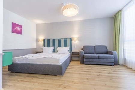 Boulevard Boutique - 24