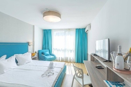 Boulevard Boutique - 29