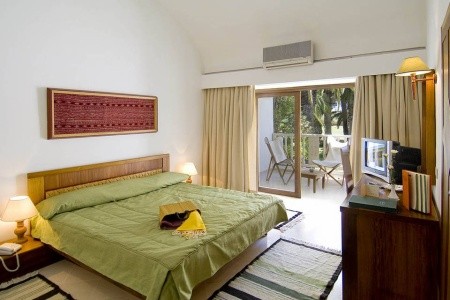 The Orangers Beach Resort & Bungalows - 23