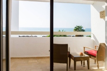 The Orangers Beach Resort & Bungalows - 33