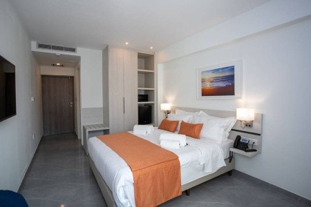 Best Western Plus Larco - 13