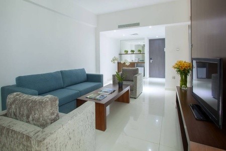 King Evelthon Beach Hotel And Resort - 31