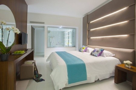 King Evelthon Beach Hotel And Resort - 57