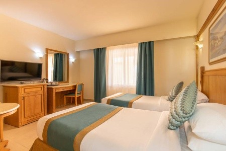 Long Beach Resort - 69