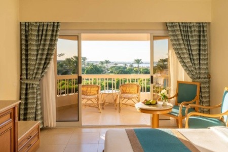 Long Beach Resort - 76